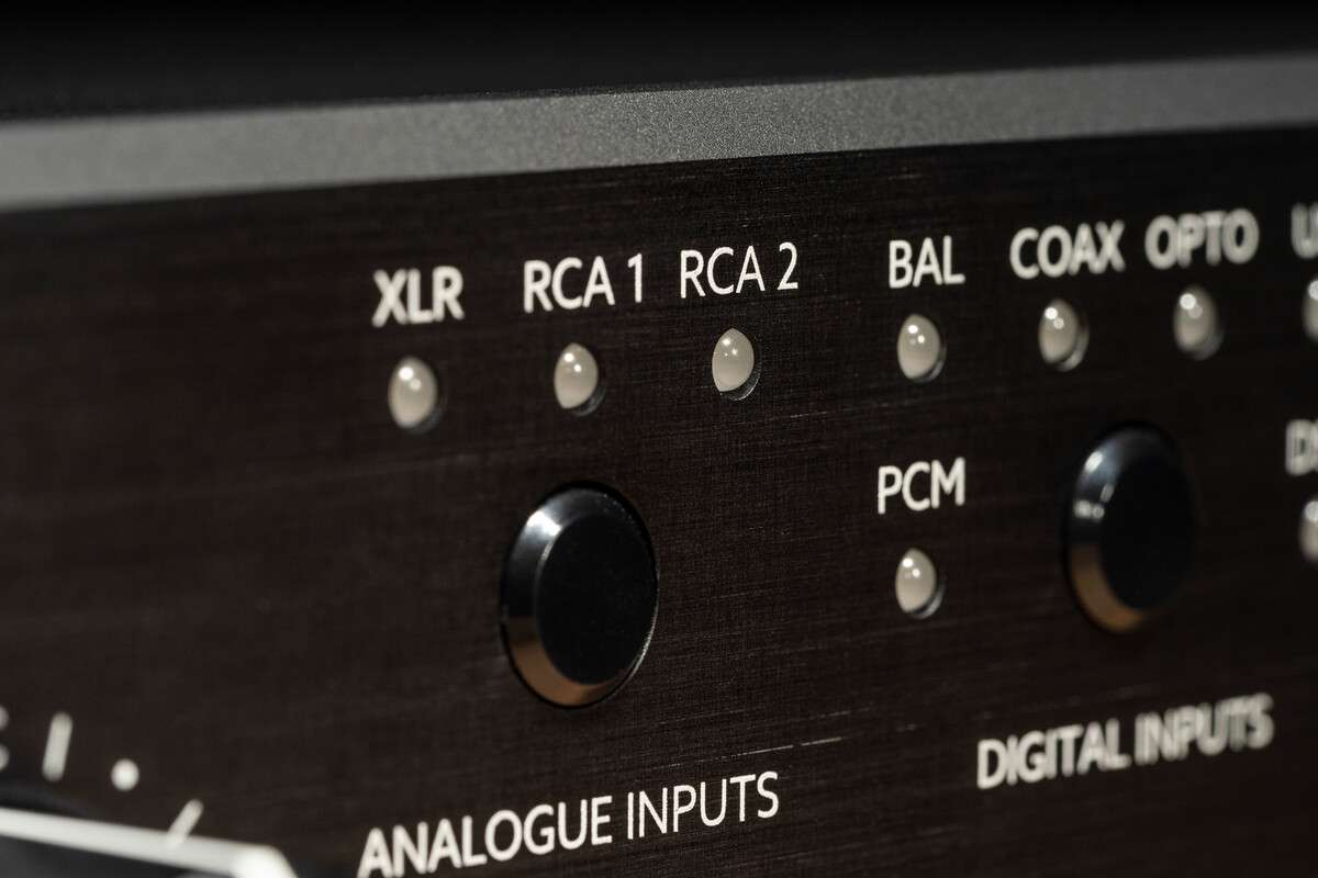Violectric DHA V590² PRO | Headphone Preamp | Violectric